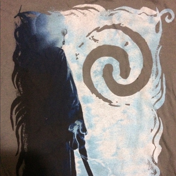 The Last Airbender tee shirt nwt size M - Picture 2 of 5